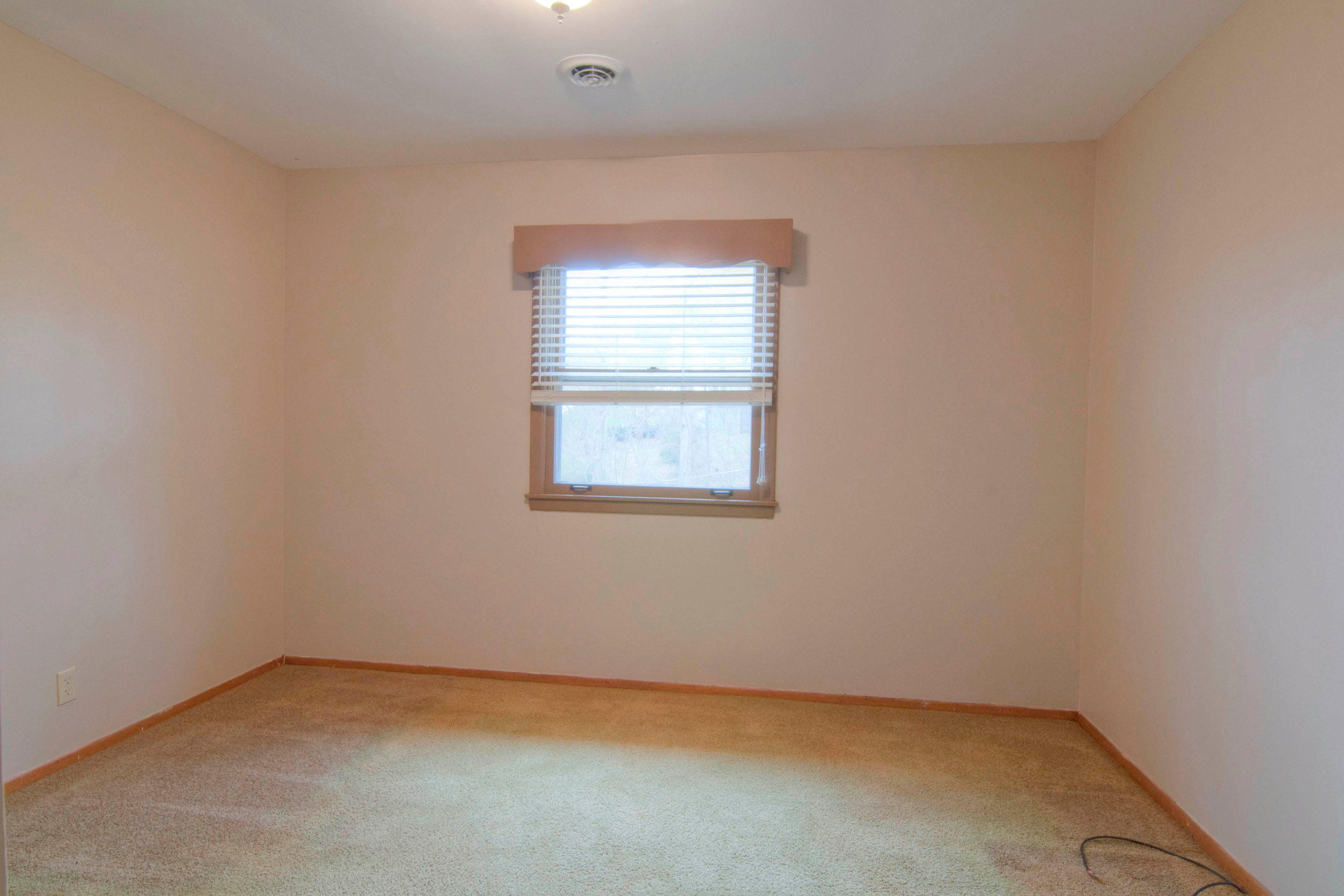 3213 Hazelwood Road Knoxville, TN 37921 - Photo 14 of 24 3213 Hazelwood Rd Knoxville TN-MLS_Size-