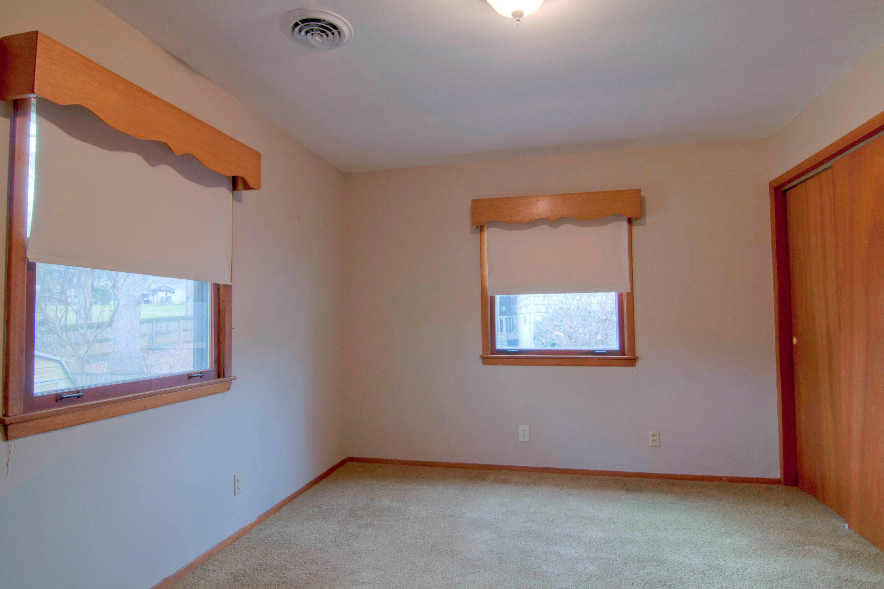 3213 Hazelwood Road Knoxville, TN 37921 - Photo 16 of 24 3213 Hazelwood Rd Knoxville TN-MLS_Size-