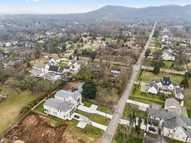 $1,850,000 | 4426 Lealand Lane, Unit B, Nashville, TN 37204