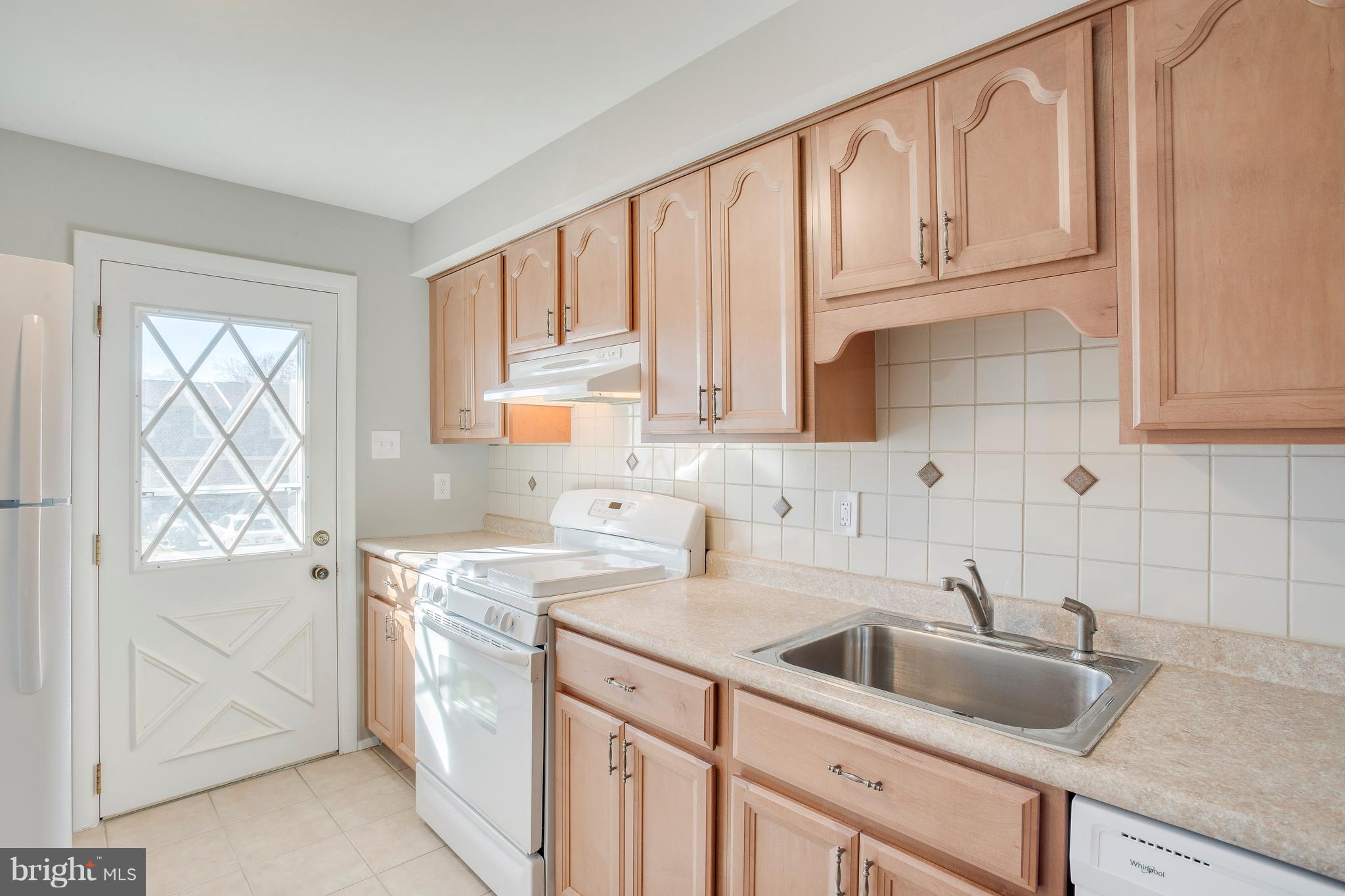 704 Kingston Road Baltimore, MD 21220 - Photo 13 of 37