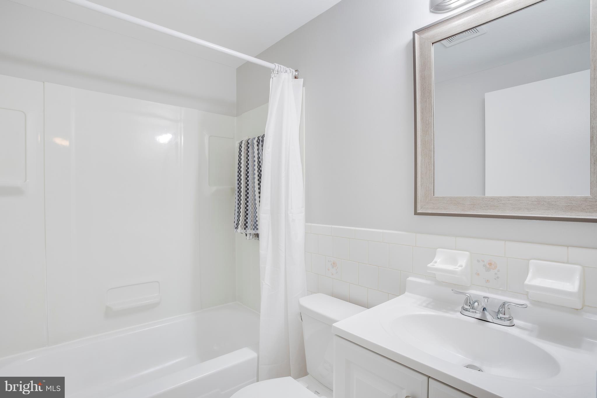 704 Kingston Road Baltimore, MD 21220 - Photo 26 of 37