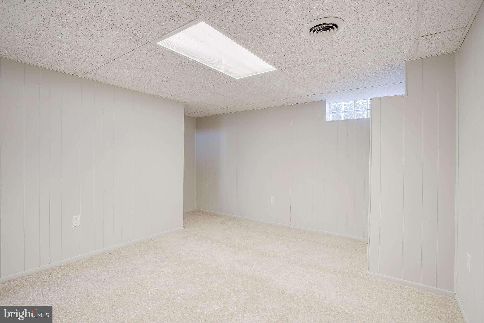 704 Kingston Road Baltimore, MD 21220 - Photo 28 of 37