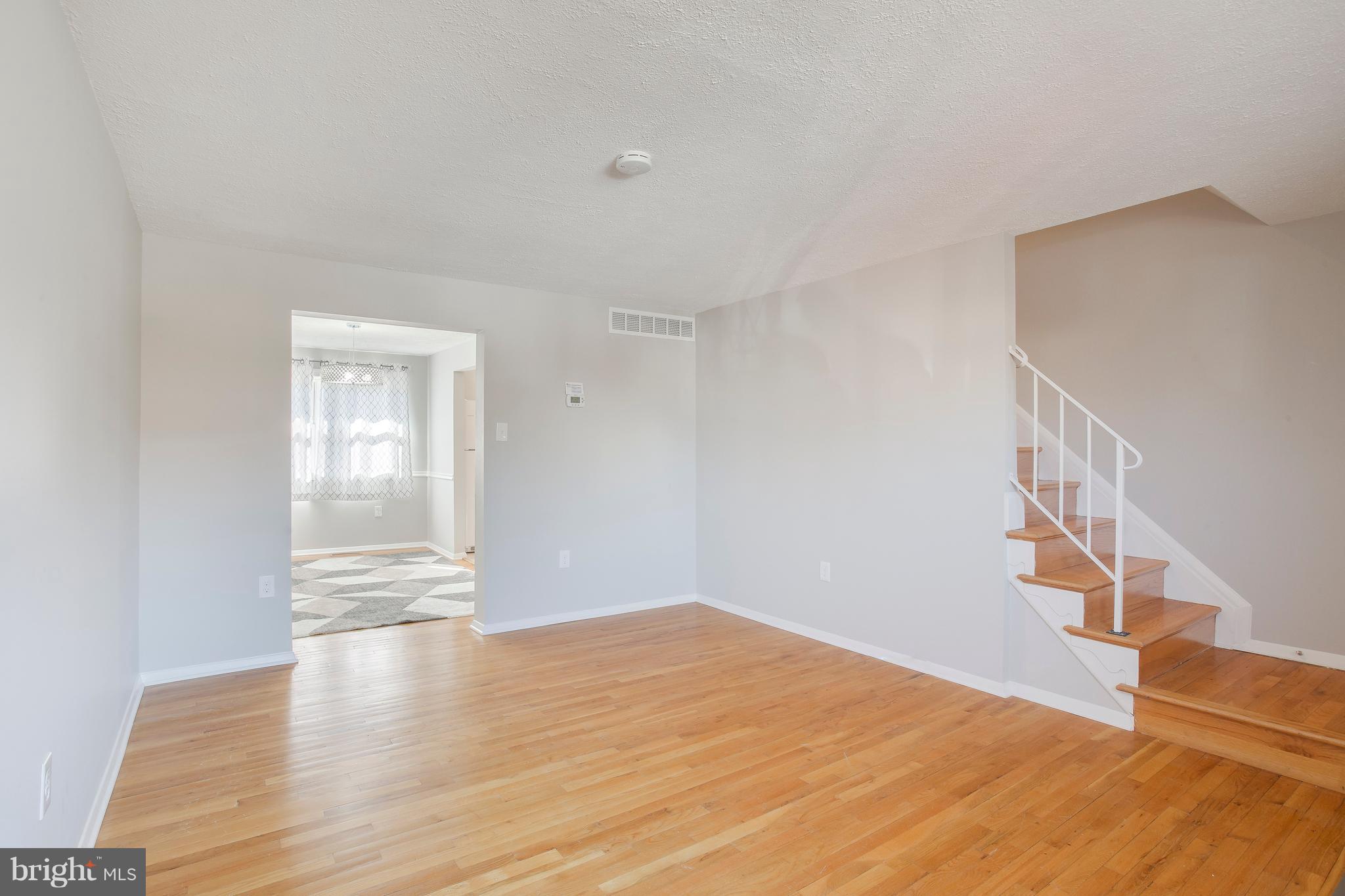 704 Kingston Road Baltimore, MD 21220 - Photo 8 of 37