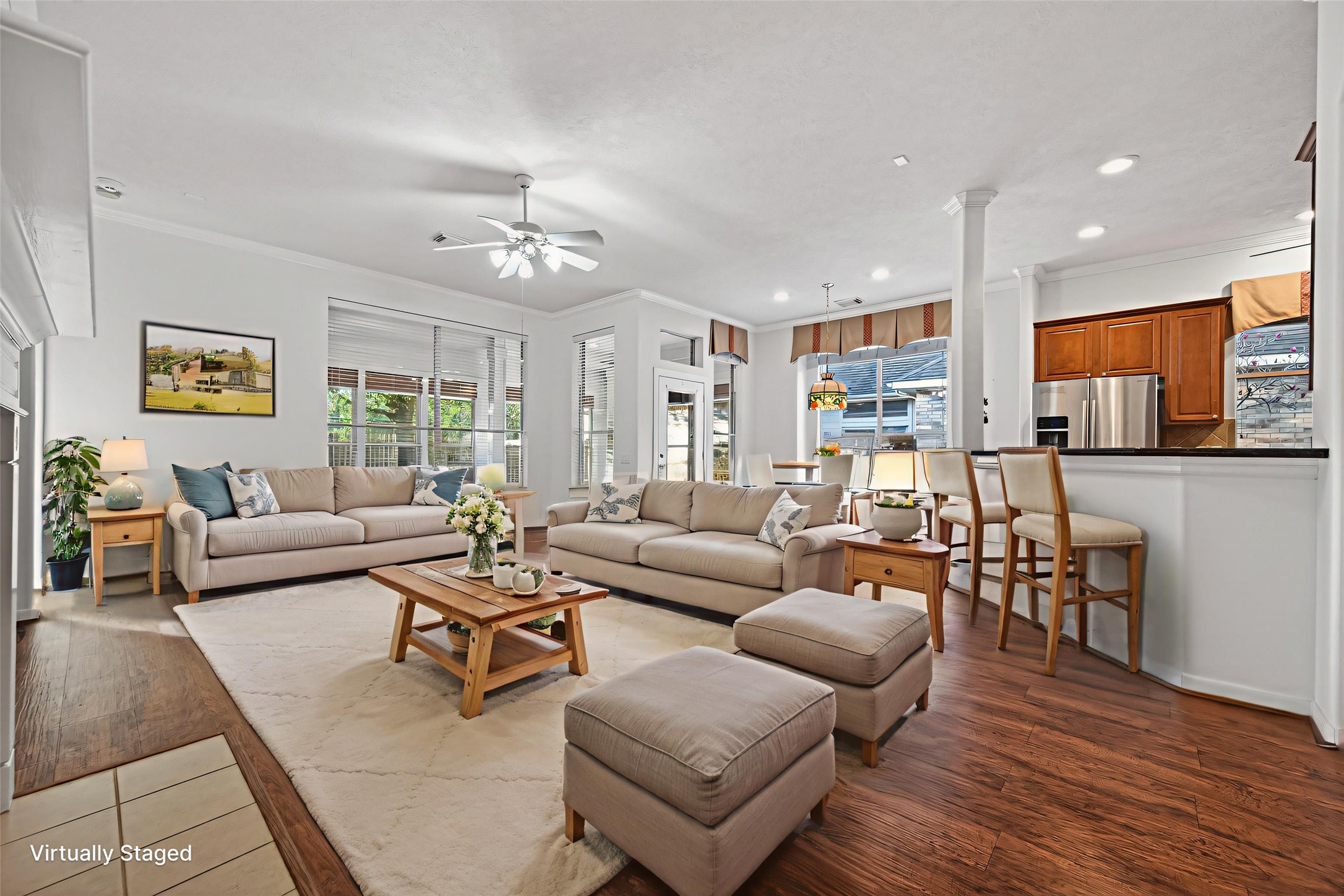 27 Sovereign Way Conroe, TX 77384 - Photo 11 of 49 Showing the space virtually staged