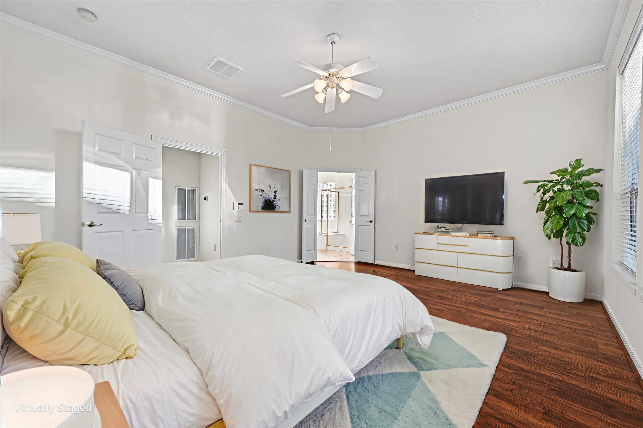 27 Sovereign Way Conroe, TX 77384 - Photo 19 of 49 Virtually staged