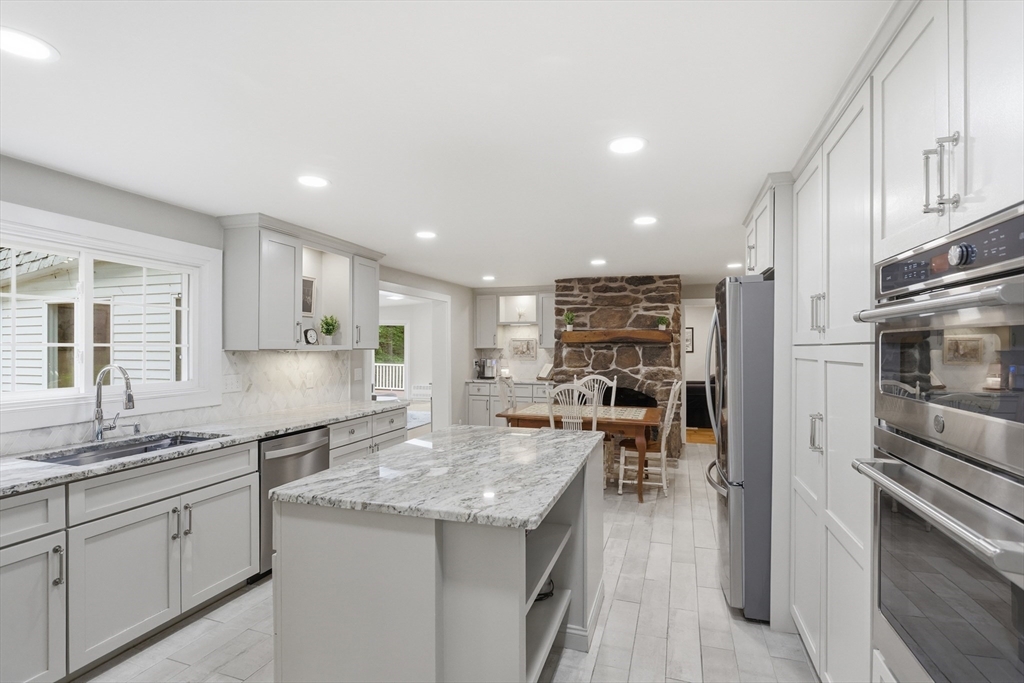 99 Nourse Road Bolton, MA 01740 - Photo 5 of 41