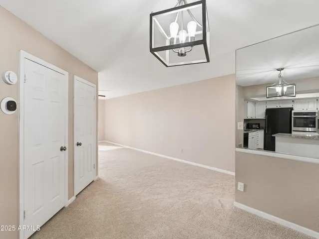 $163,000 | 4141 North 31st Street, Unit 406, Phoenix, AZ 85016