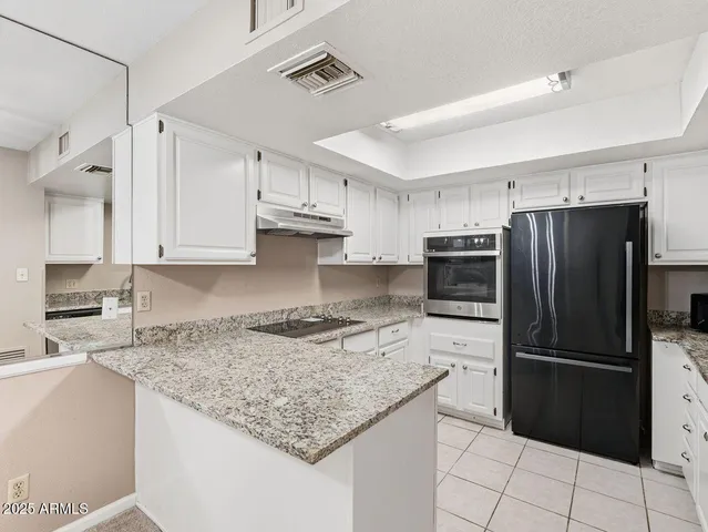 $163,000 | 4141 North 31st Street, Unit 406, Phoenix, AZ 85016
