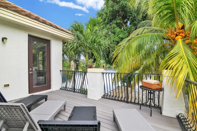 $10,000 | 10703 Versailles Boulevard, Wellington, FL 33449