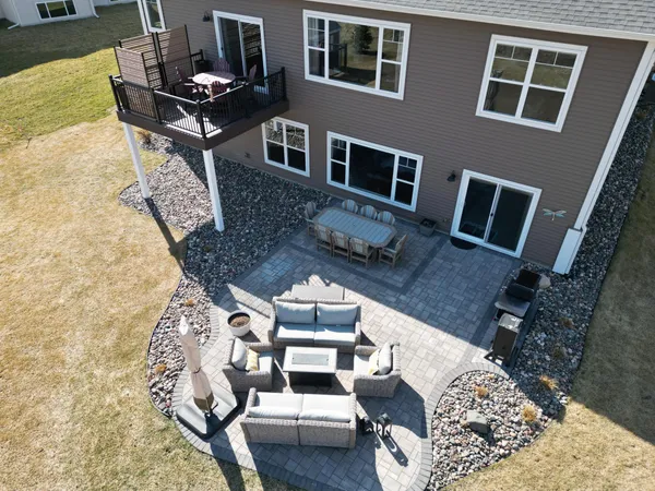$750,000 | 8088 Haywood Drive, Lino Lakes, MN 55014