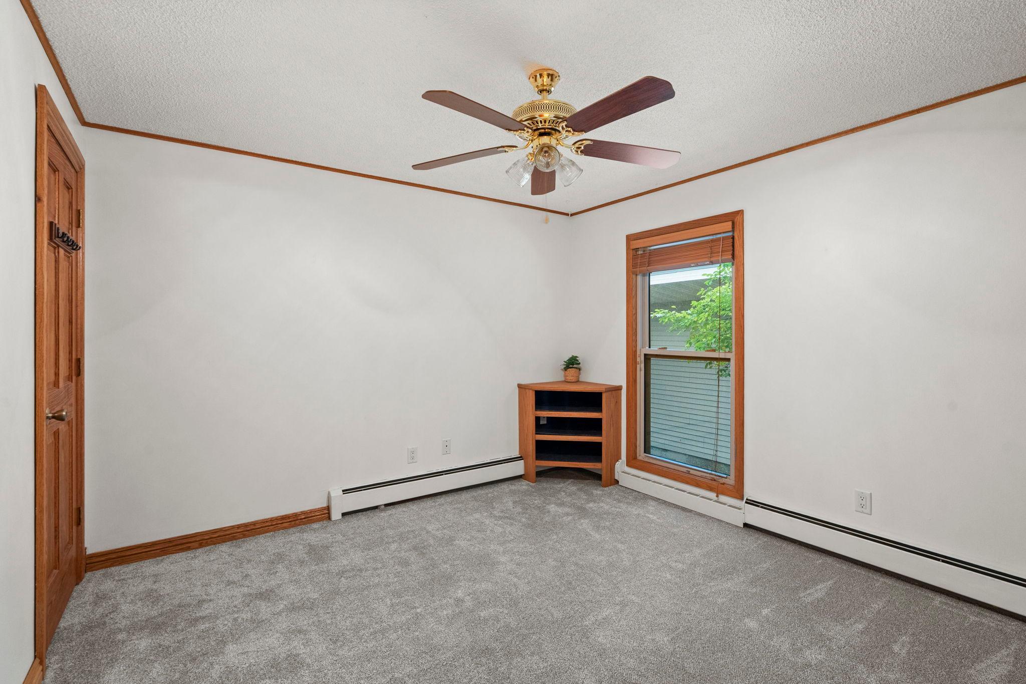 110288 Village Road Chaska, MN 55318 - Photo 16 of 28 Gallery Image 16