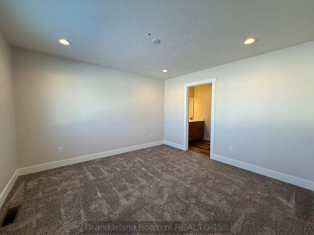 514 8th Street Phillips, NE 68865 - Photo 15 of 24 Gallery Image 15