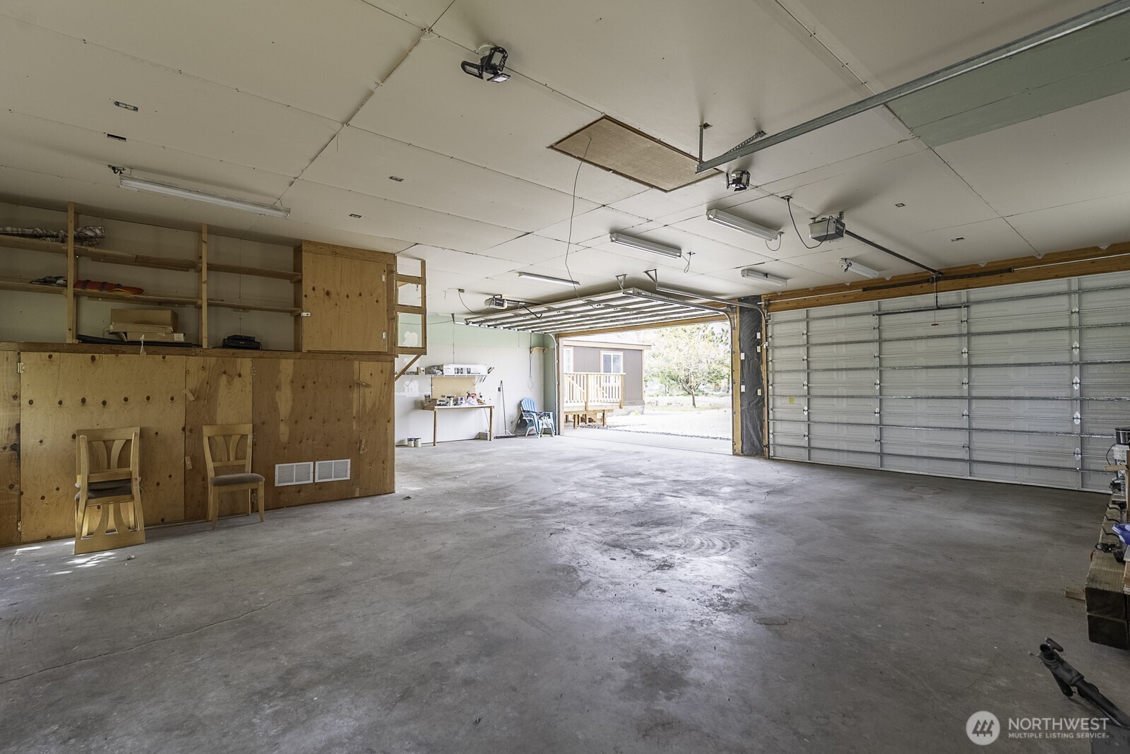 10035 Fordair Road Northeast Coulee City, WA 99115 - Photo 27 of 27 a view of a garage