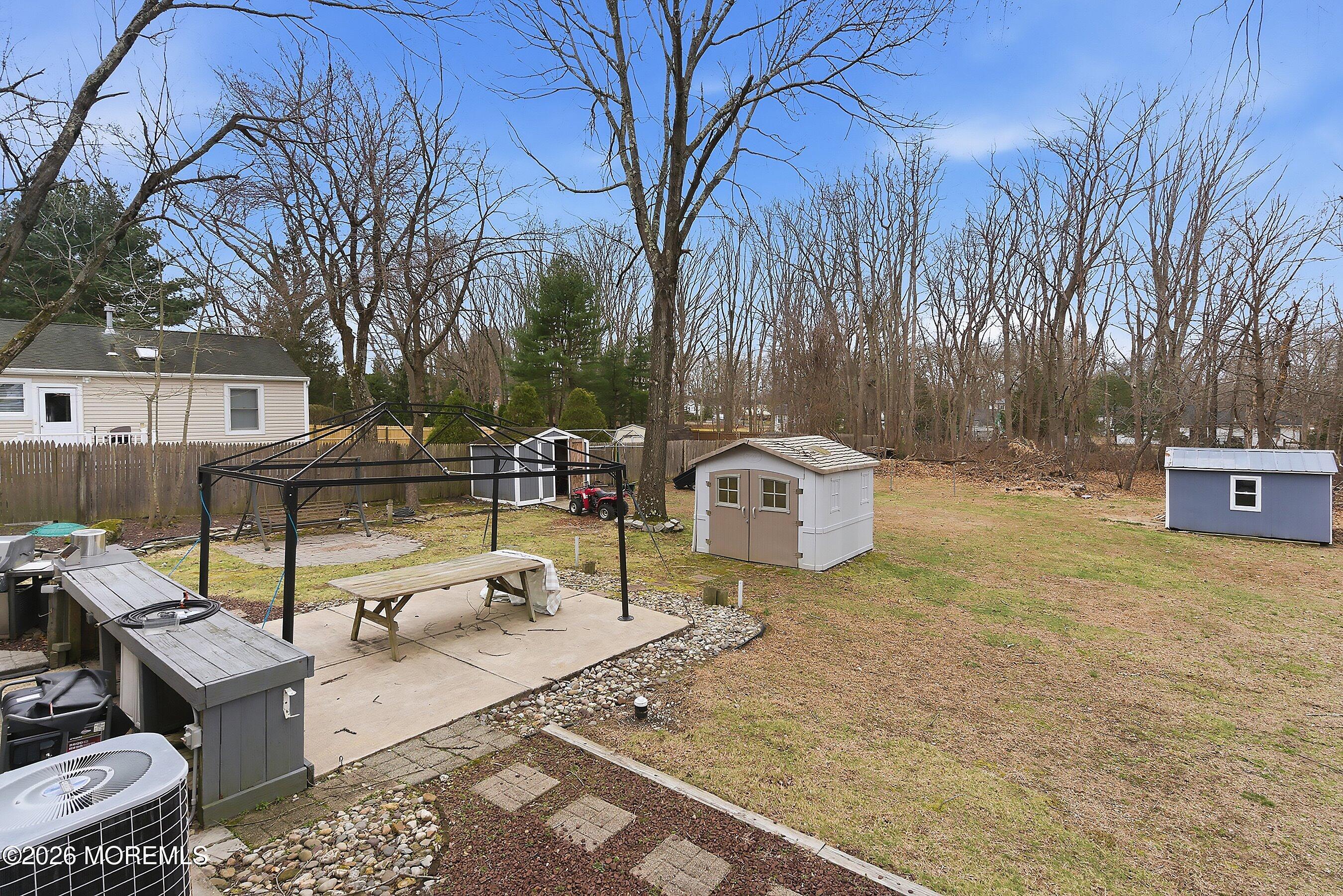 219 Stuart Street Howell, NJ 07731 - Photo 29 of 36 35-Yard 1