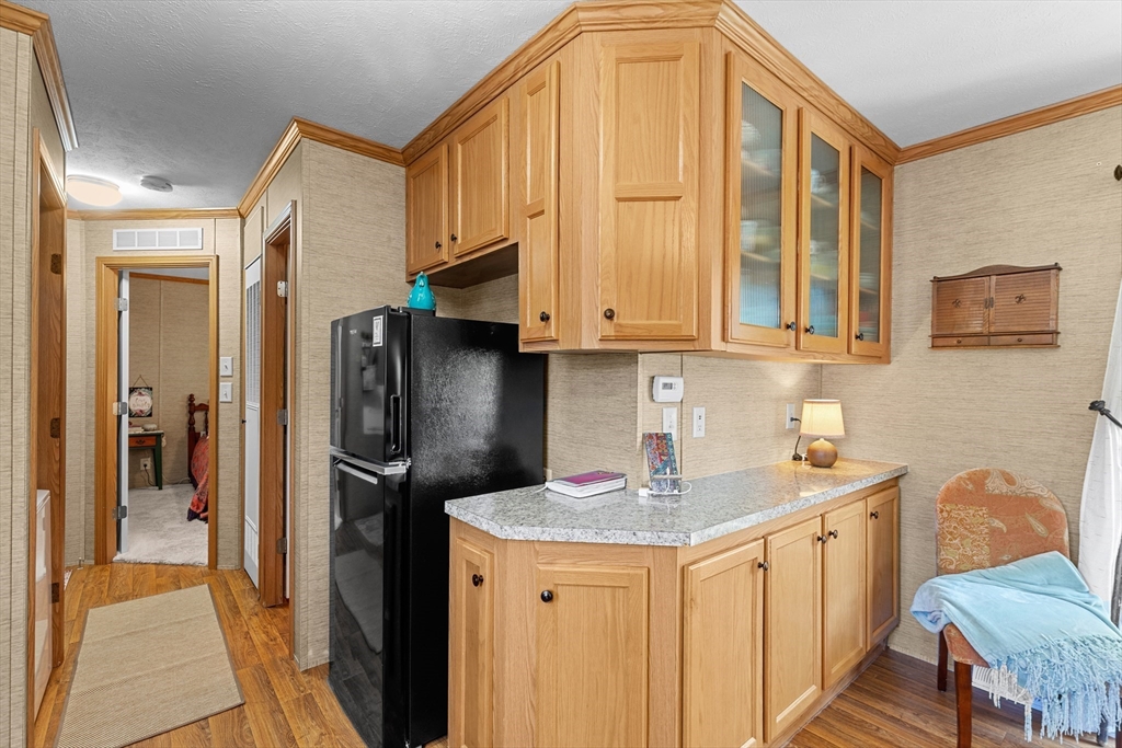 8 Swifts Beach Road, Unit 33 Wareham, MA 02571 - Photo 9 of 21