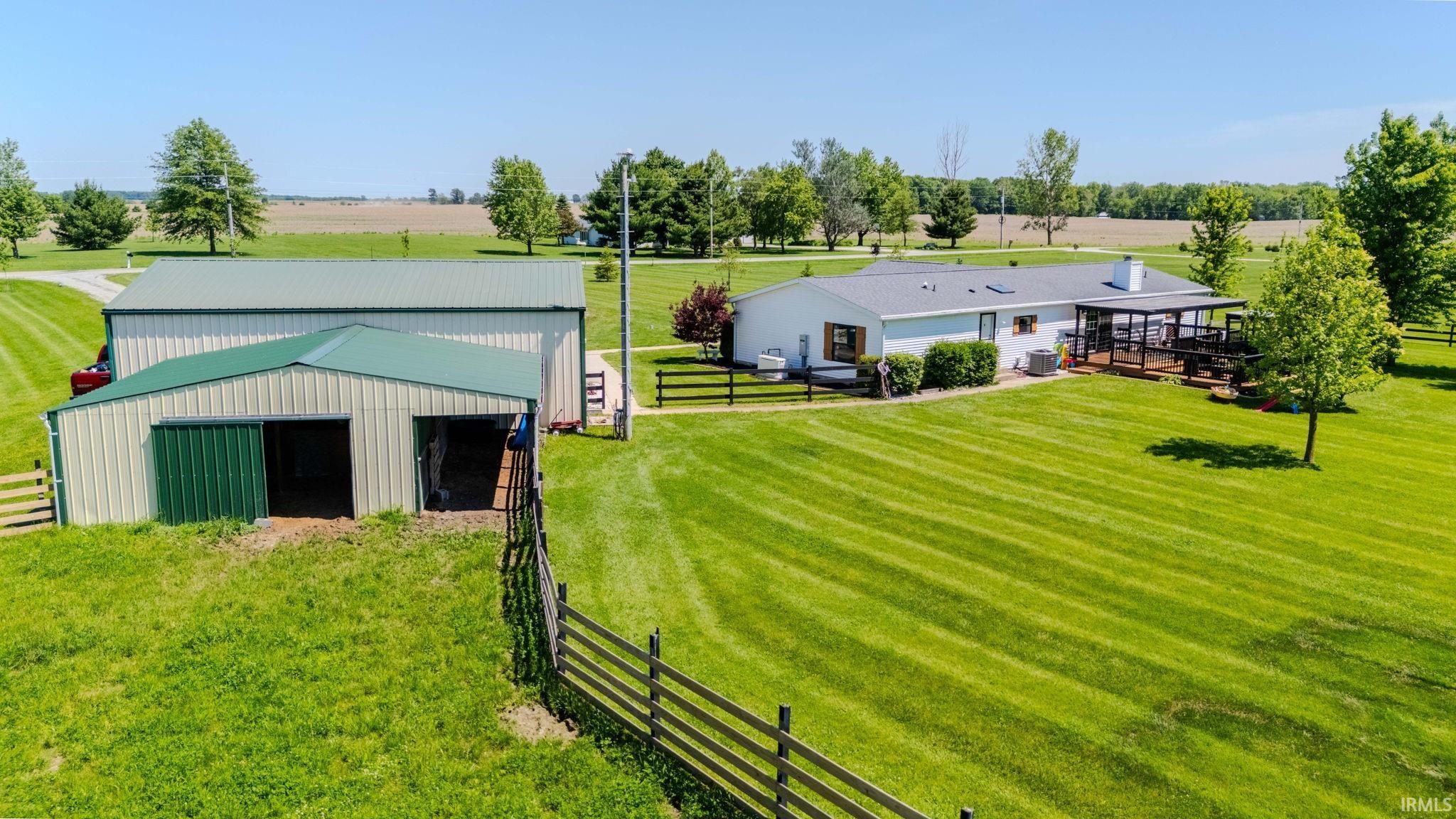 2588 Morrison Road Wabash, IN 46992 - Photo 2 of 27