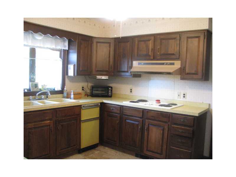 151 Highland Road Tiverton, RI 02878 - Photo 13 of 25 Kitchen.