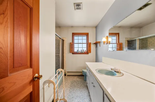 $512,000 | 1974 Bliss Road, East Montpelier, VT 05602