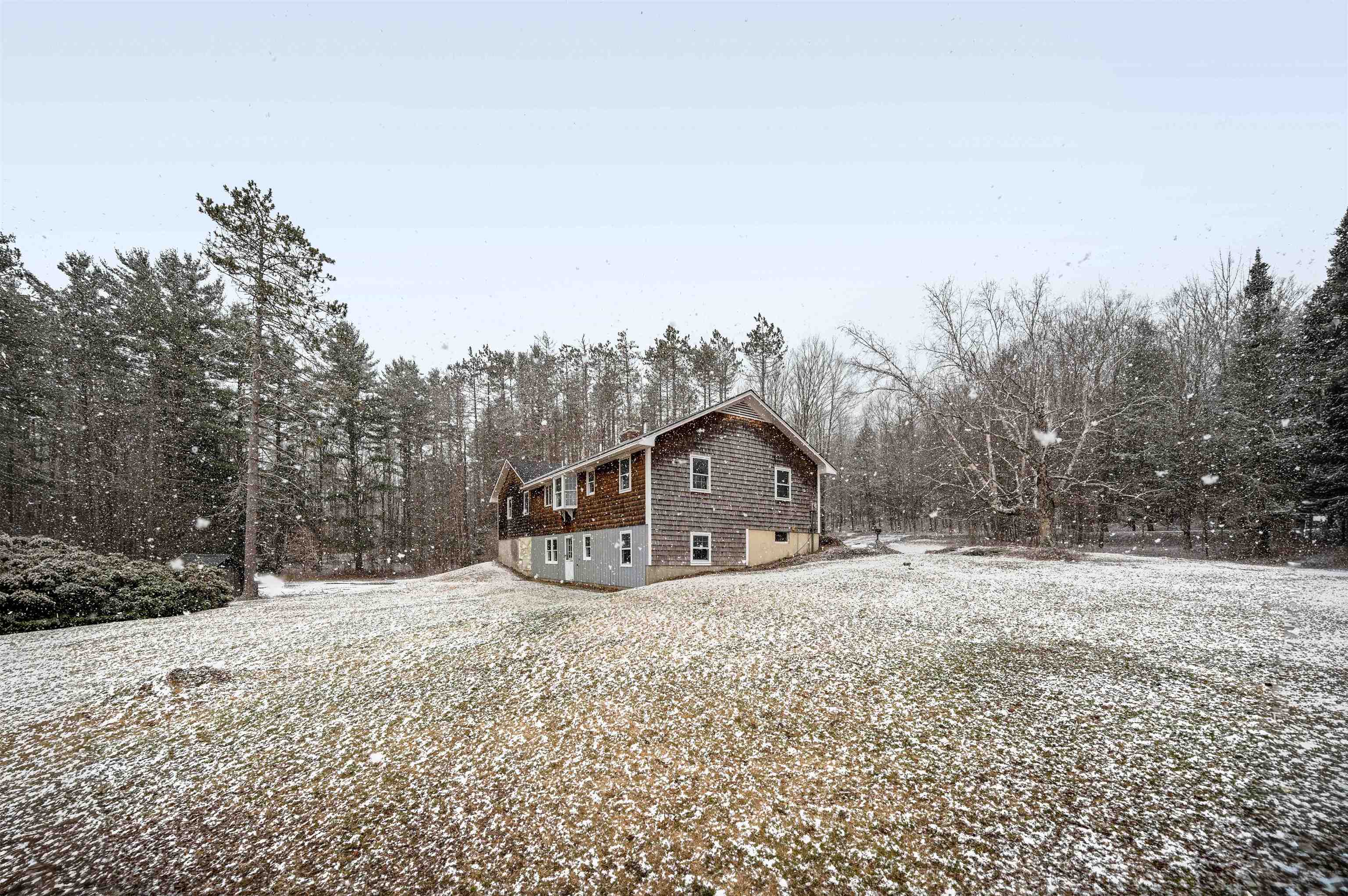 1974 Bliss Road East Montpelier, VT 05602 - Photo 4 of 48