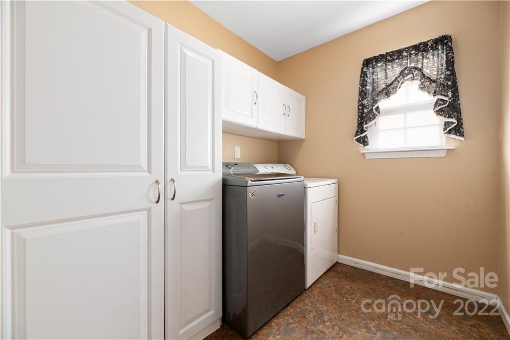 204 Bluffton Road Mooresville, NC 28115 - Photo 16 of 43 Gallery Image 16