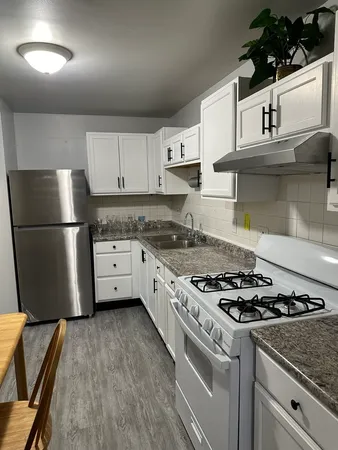 $160,000 | 4939 South Dorchester Avenue, Unit 3H, Chicago, IL 60615