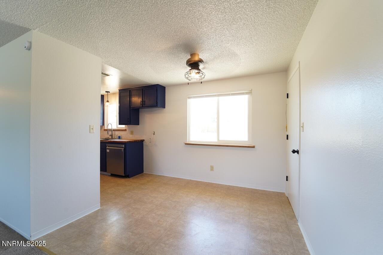 10 Morris Circle Carson City, NV 89706 - Photo 6 of 18 10 Morris Cir LRC edits-13