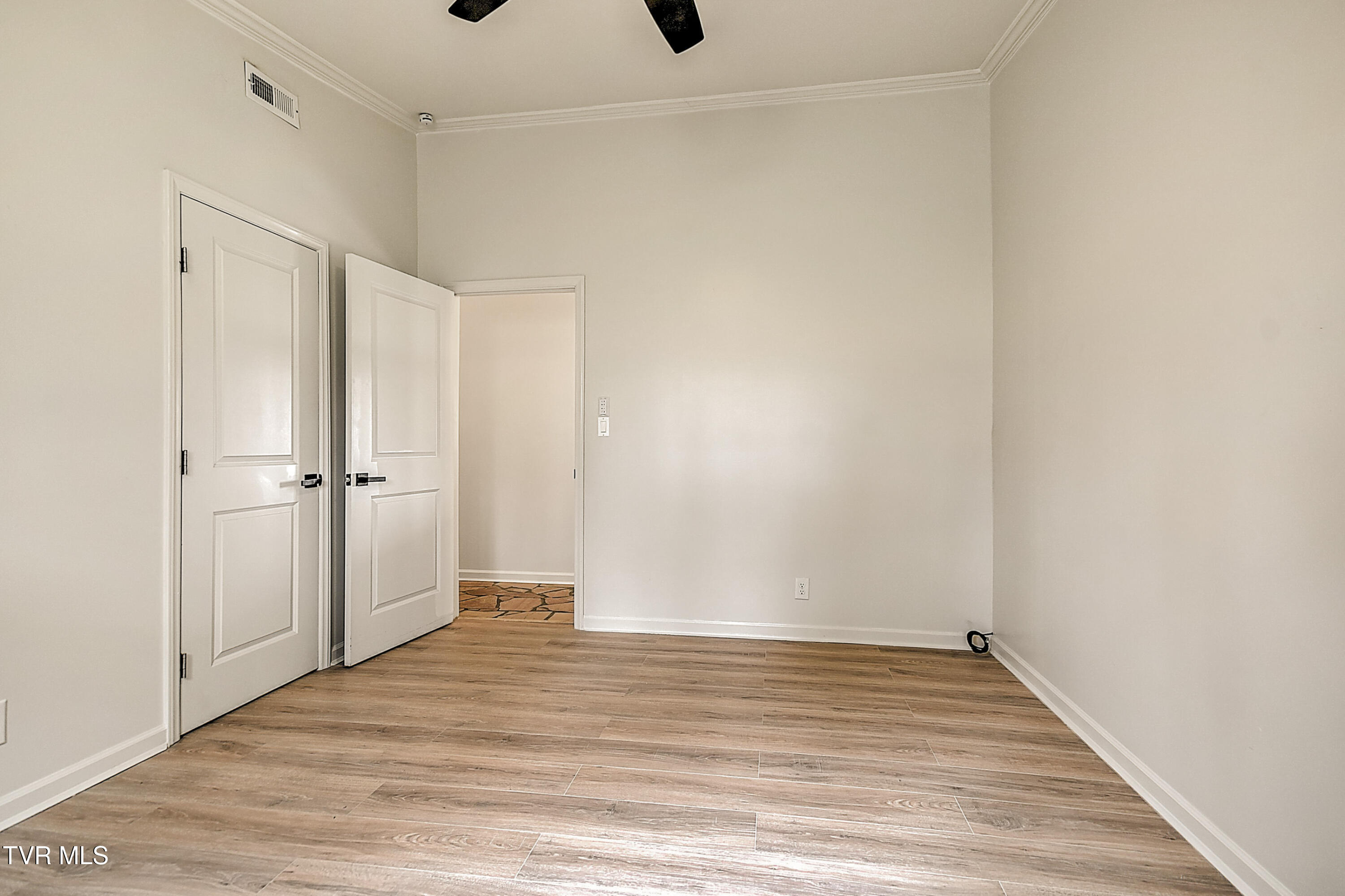 4537 Old Stage Road Kingsport, TN 37664 - Photo 29 of 69 4537 Old Stage Rd JG-17