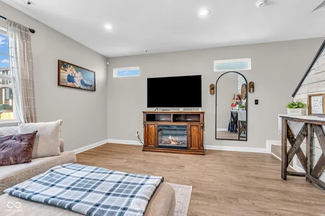 $330,000 | 8836 Kipling Drive, Indianapolis, IN 46239