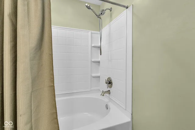 $330,000 | 8836 Kipling Drive, Indianapolis, IN 46239