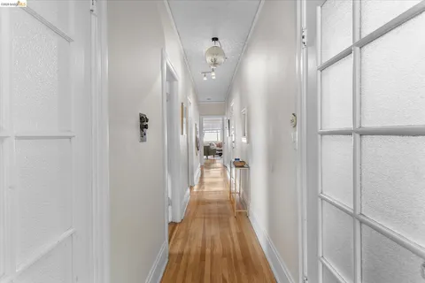 $1,495,000 | 647 Beacon Street, Oakland, CA 94610