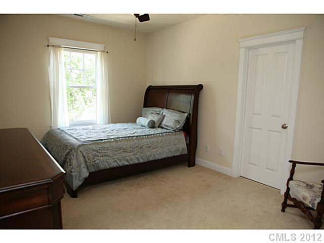 5817 Savona Terrace Fort Mill, SC 29708 - Photo 13 of 16 Gallery Image 13