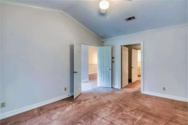 $215,000 | 1905 East Kings Highway, Shreveport, LA 71105