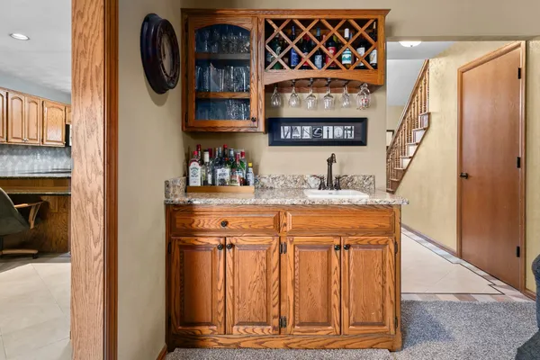 $469,900 | 2611 North Nicholas Street, Appleton, WI 54914