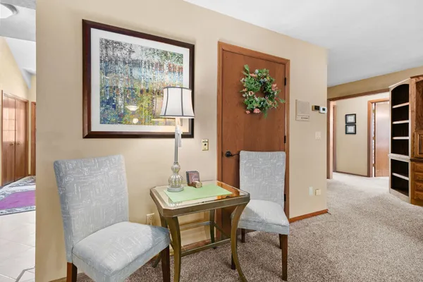 $469,900 | 2611 North Nicholas Street, Appleton, WI 54914