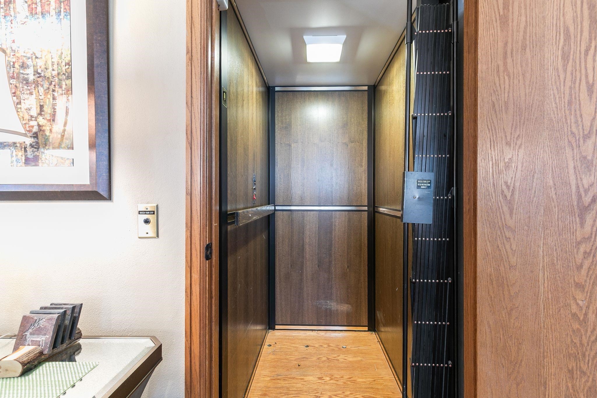 2611 North Nicholas Street Appleton, WI 54914 - Photo 26 of 64