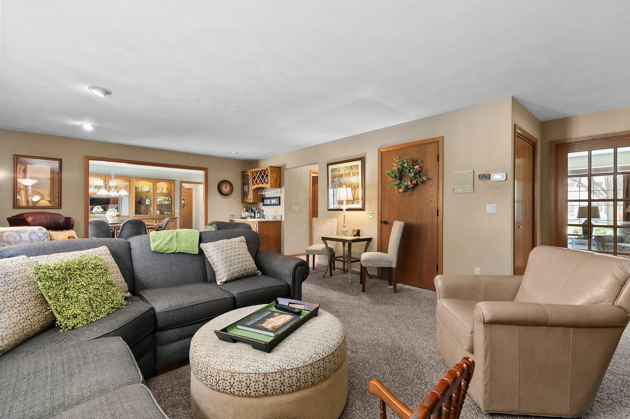 2611 North Nicholas Street Appleton, WI 54914 - Photo 28 of 64