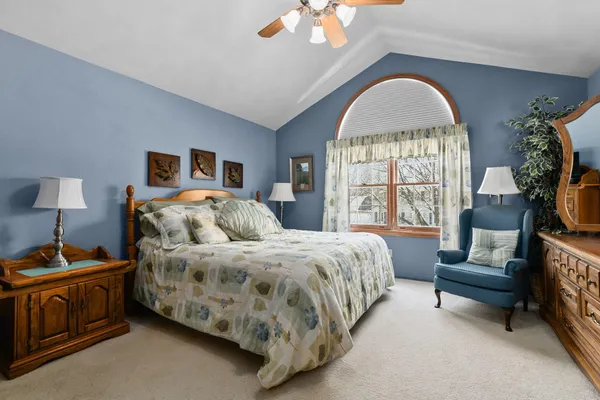 $469,900 | 2611 North Nicholas Street, Appleton, WI 54914