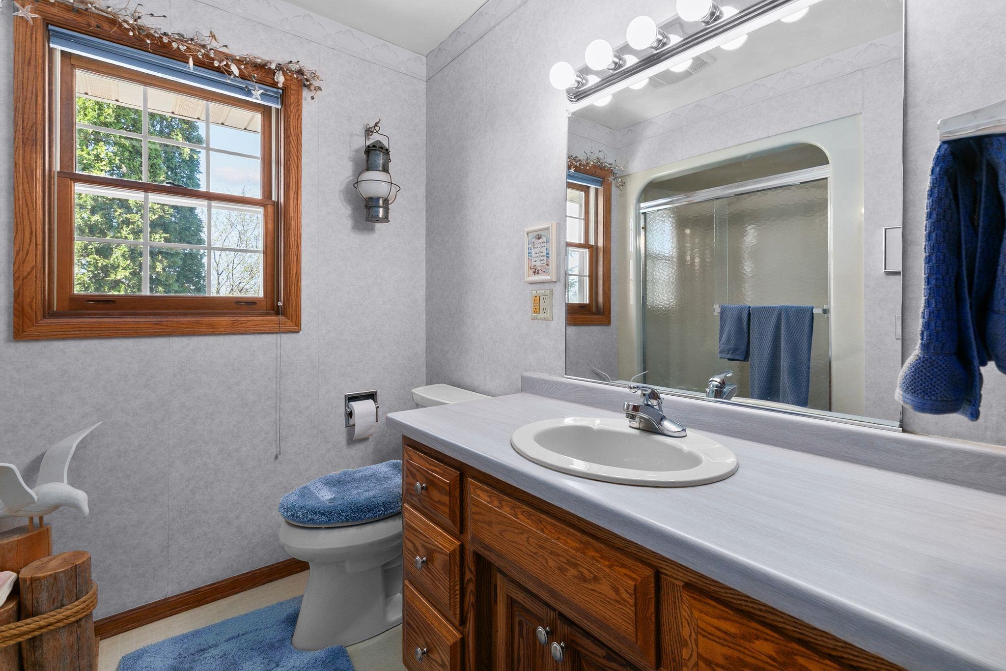 2611 North Nicholas Street Appleton, WI 54914 - Photo 38 of 64