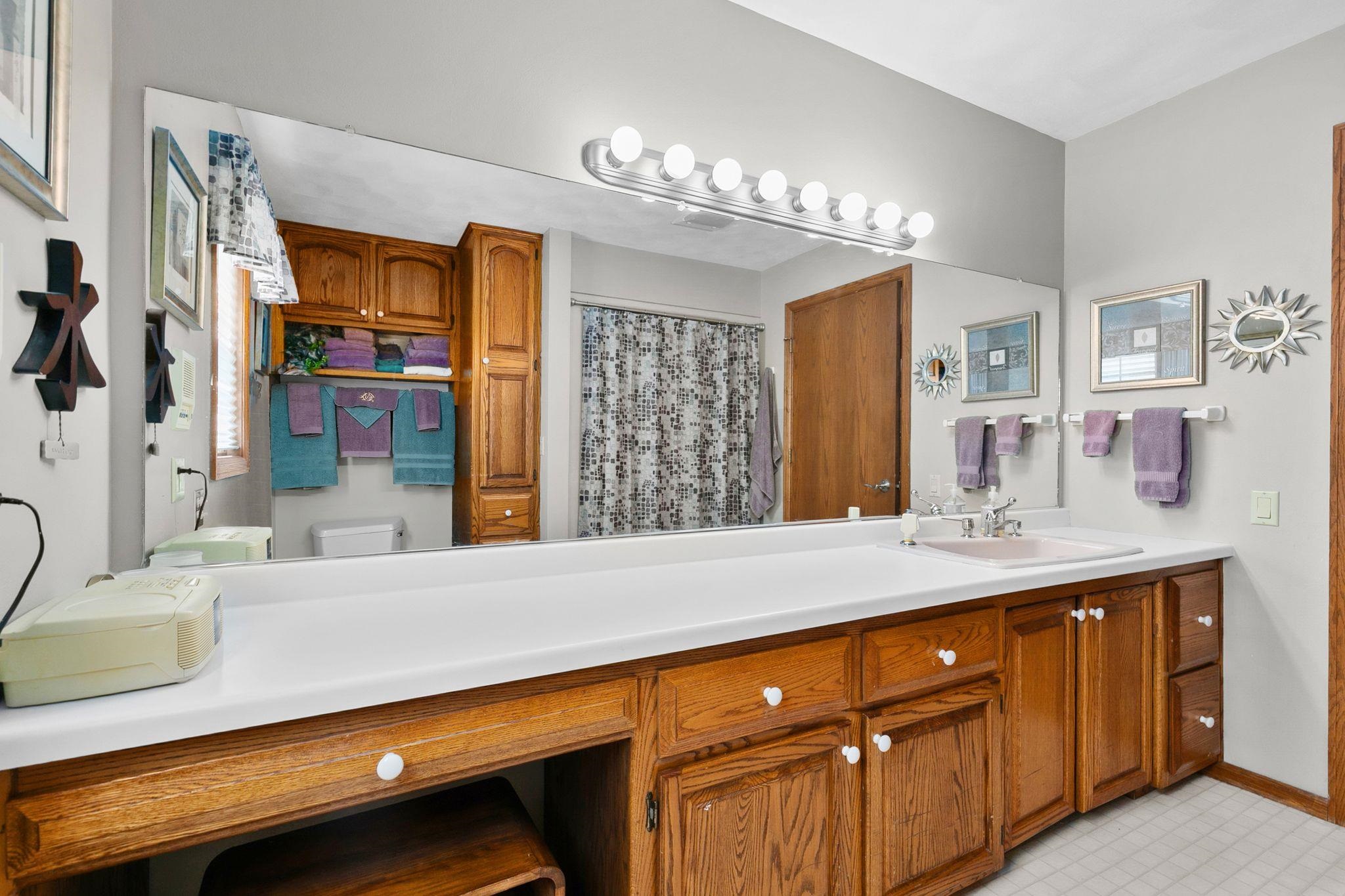 2611 North Nicholas Street Appleton, WI 54914 - Photo 43 of 64