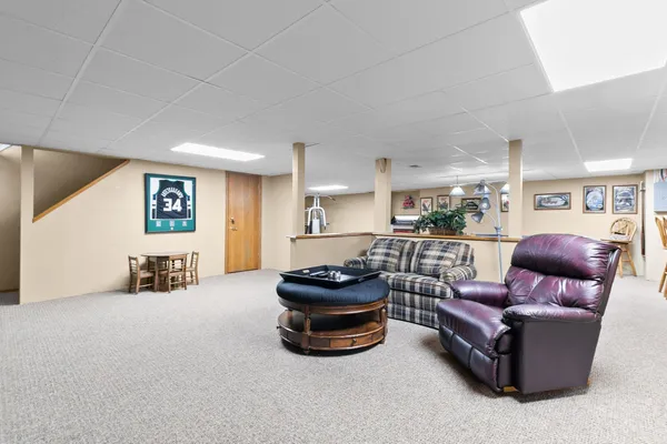 $469,900 | 2611 North Nicholas Street, Appleton, WI 54914