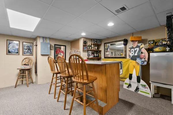 $469,900 | 2611 North Nicholas Street, Appleton, WI 54914