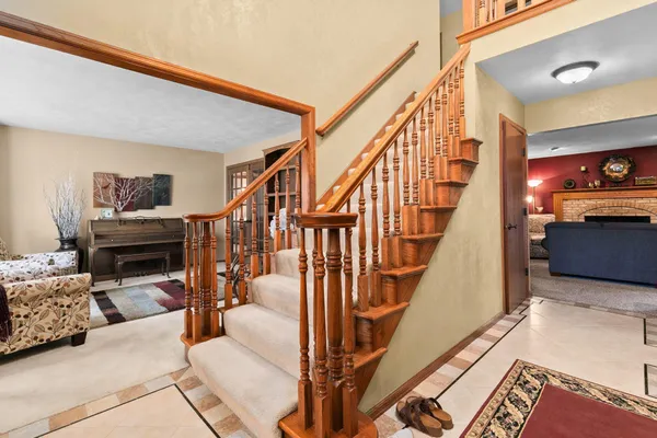 $469,900 | 2611 North Nicholas Street, Appleton, WI 54914