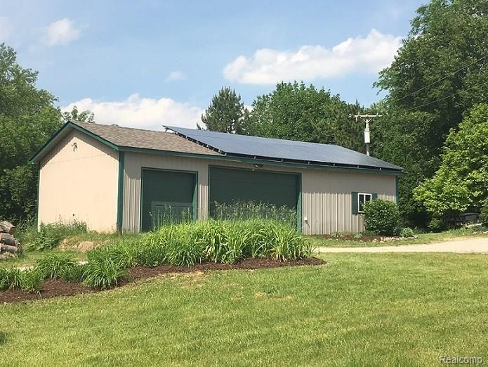 3874 Peters Road Columbiaville, MI 48421 - Photo 13 of 28 13 - Polebarn Outside.jpg