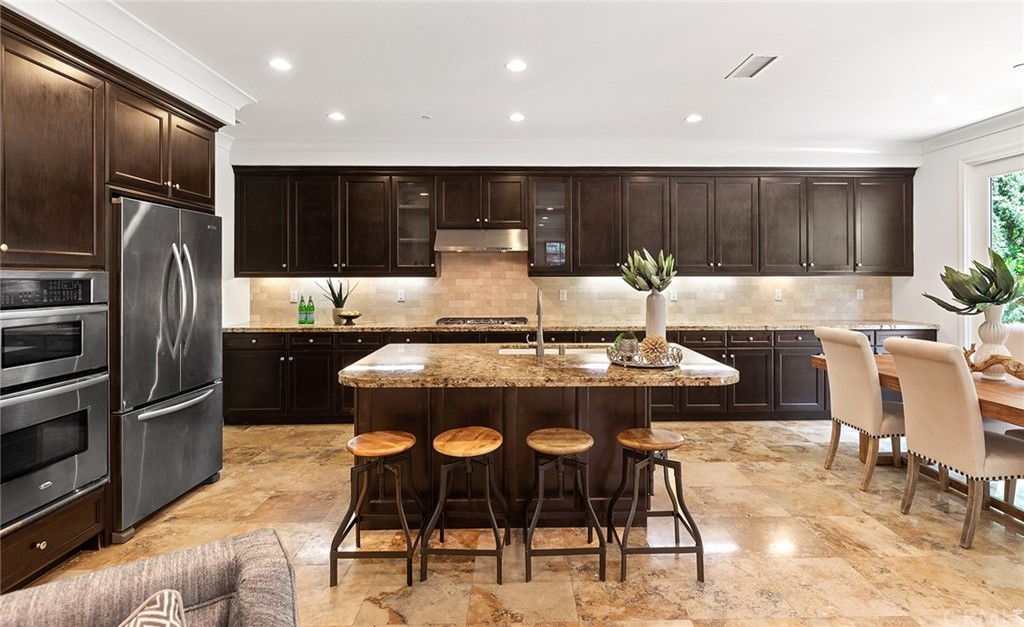 62 Cipresso Irvine, CA 92618 - Photo 6 of 49