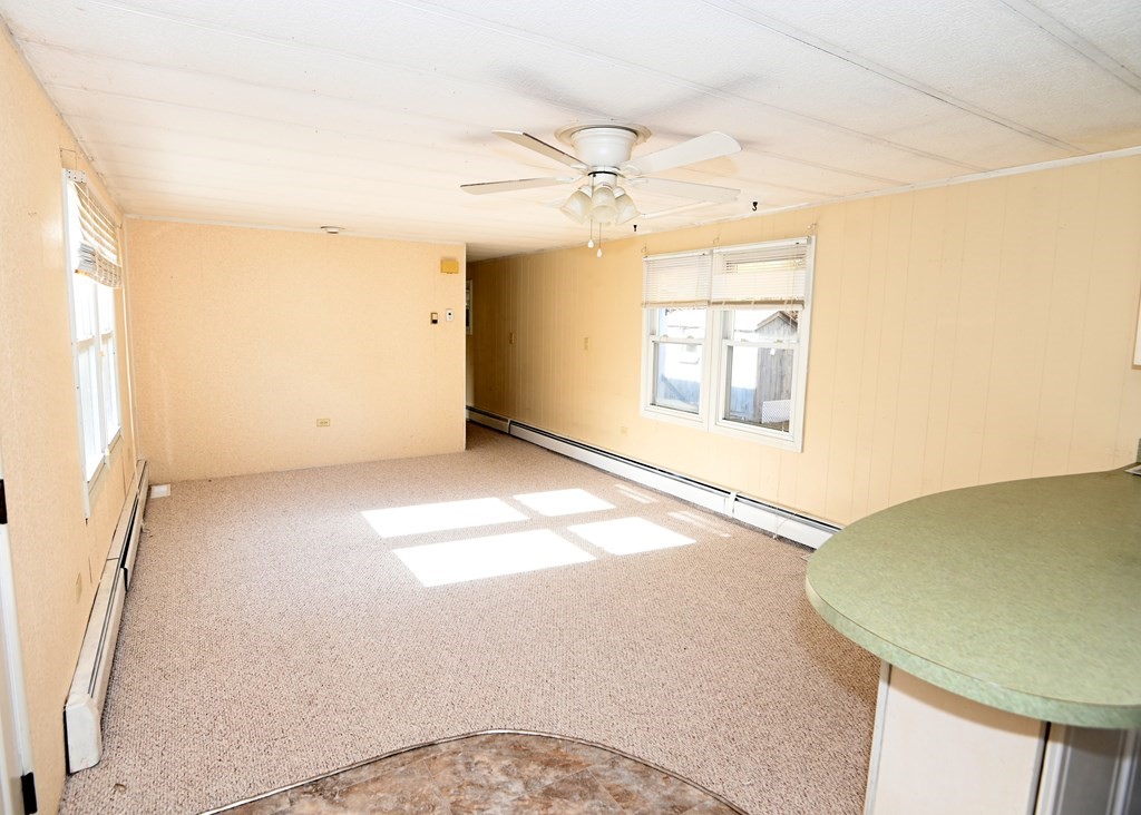 37 Longboat Road Wareham, MA 02576 - Photo 2 of 18 Gallery Image 2