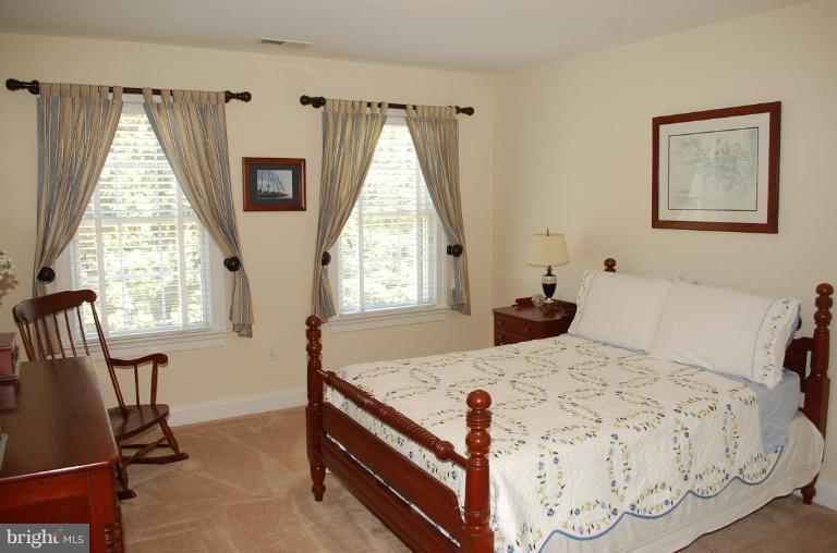 929 Hilltop Road Arnold, MD 21012 - Photo 4 of 30 Bedroom #2
