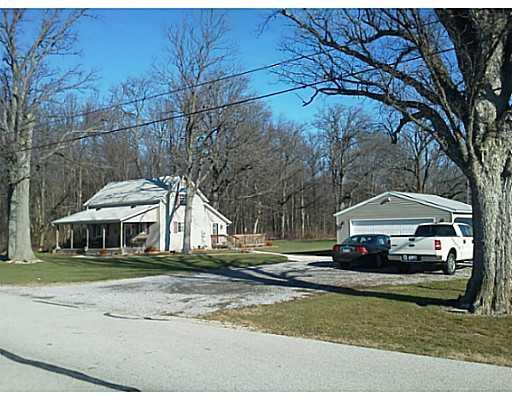 9870 Rice Celina, OH 45822 - Photo 3 of 17