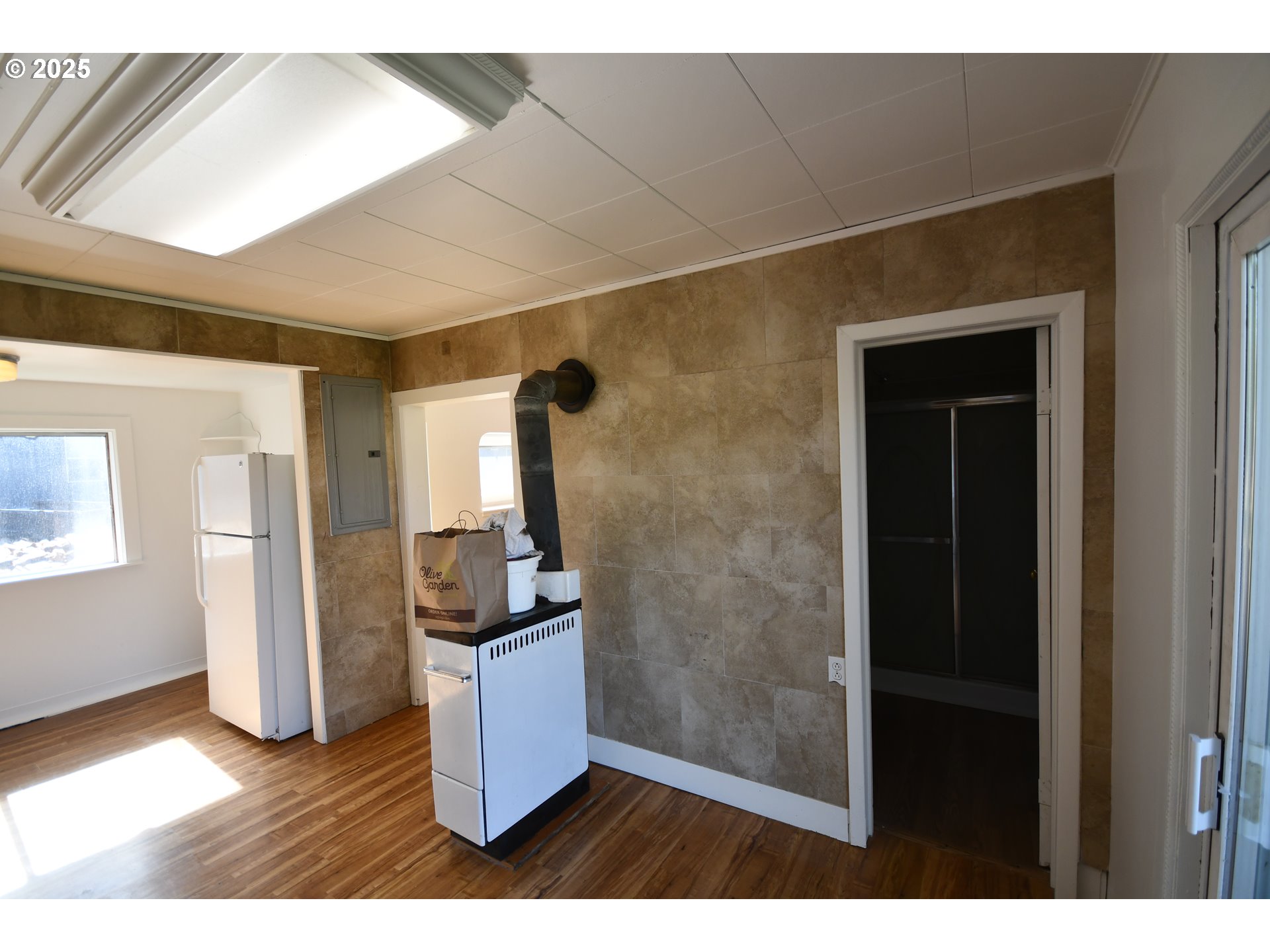 2829 West 9th Street The Dalles, OR 97058 - Photo 42 of 45 a picture of floor plan