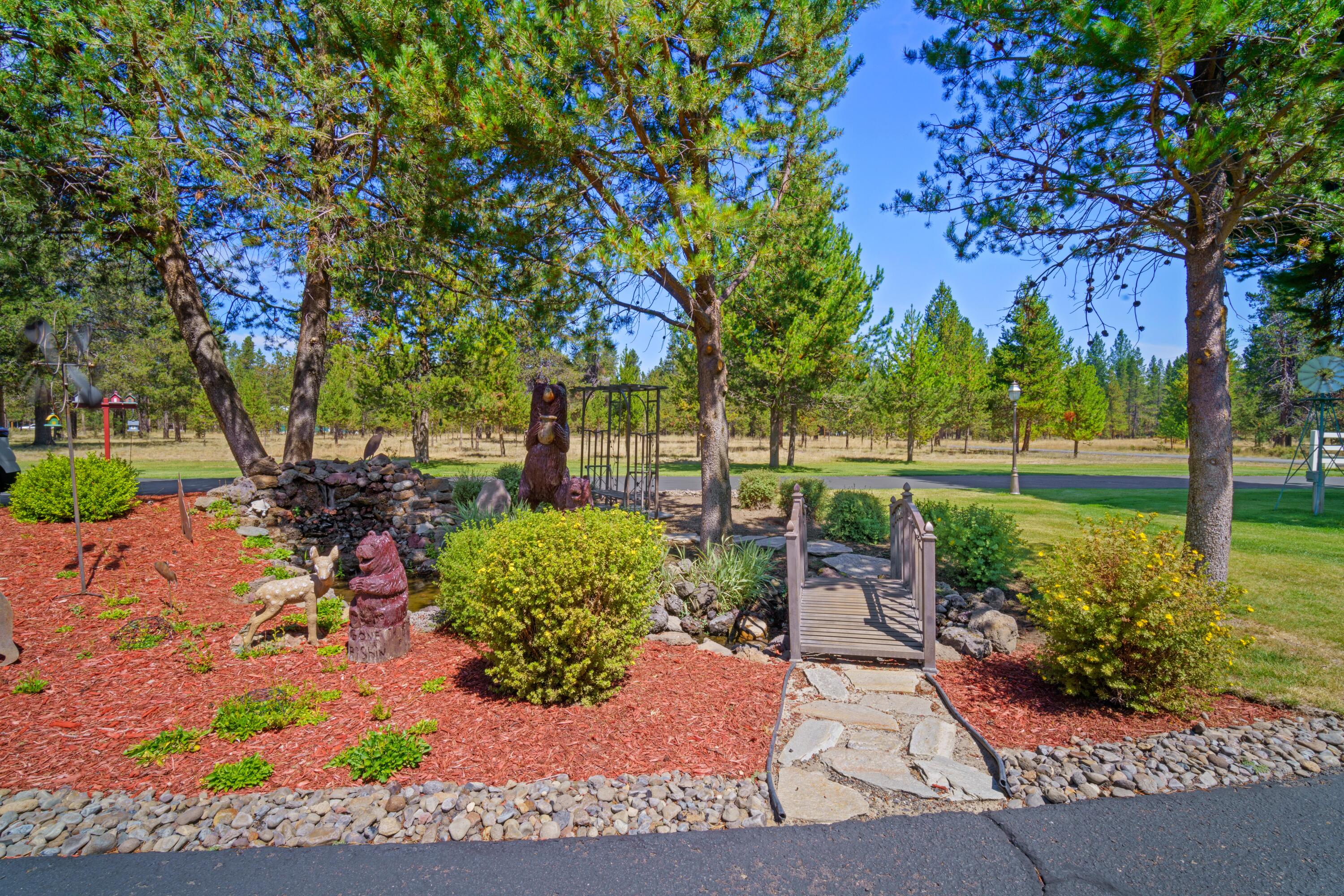 17822 Old Wood Road Bend, OR 97707 - Photo 41 of 43 43