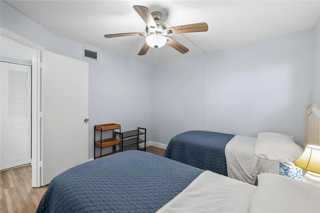 $699,900 | 18650 Gulf Boulevard, Unit 402, Indian Shores, FL 33785